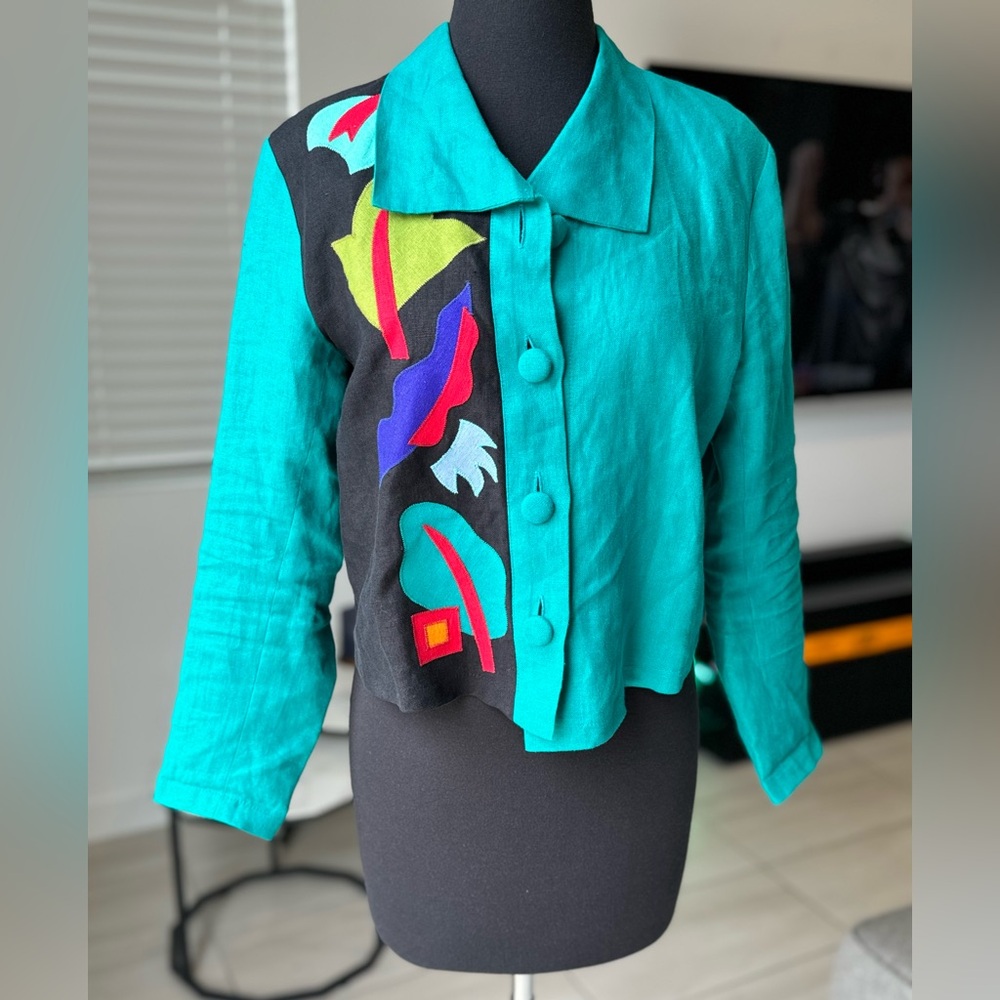 beppa Green and Black Blazer with Color-Blocking Design